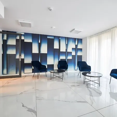 Jantaris Przy Plazy * Mielno