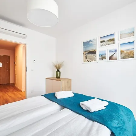 Jantaris Przy Plazy * Mielno