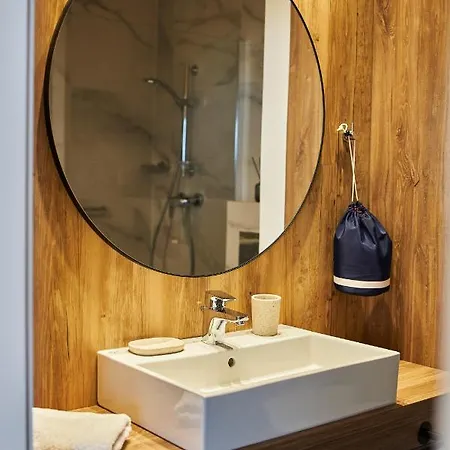 Jantaris Przy Plazy *